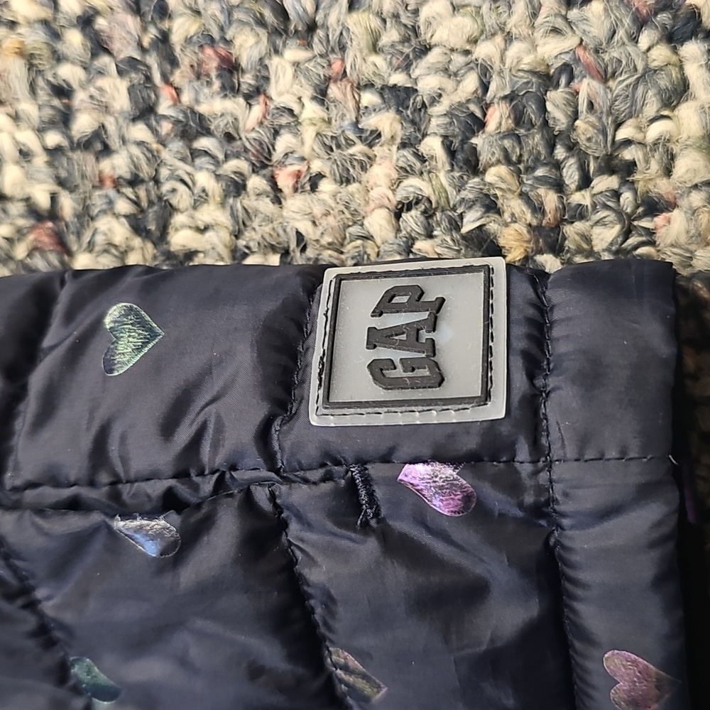 Kids Puffer Jacket with Heart Print - Picture 3 of 4